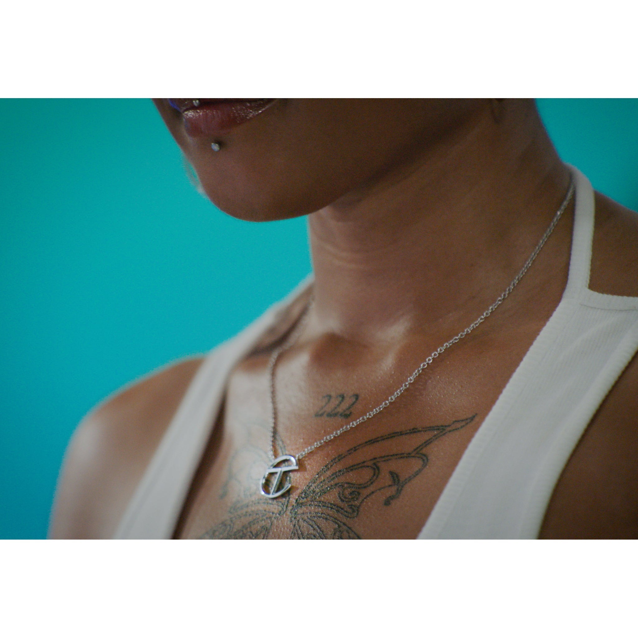 Logo Pendant|Gold - Image 8